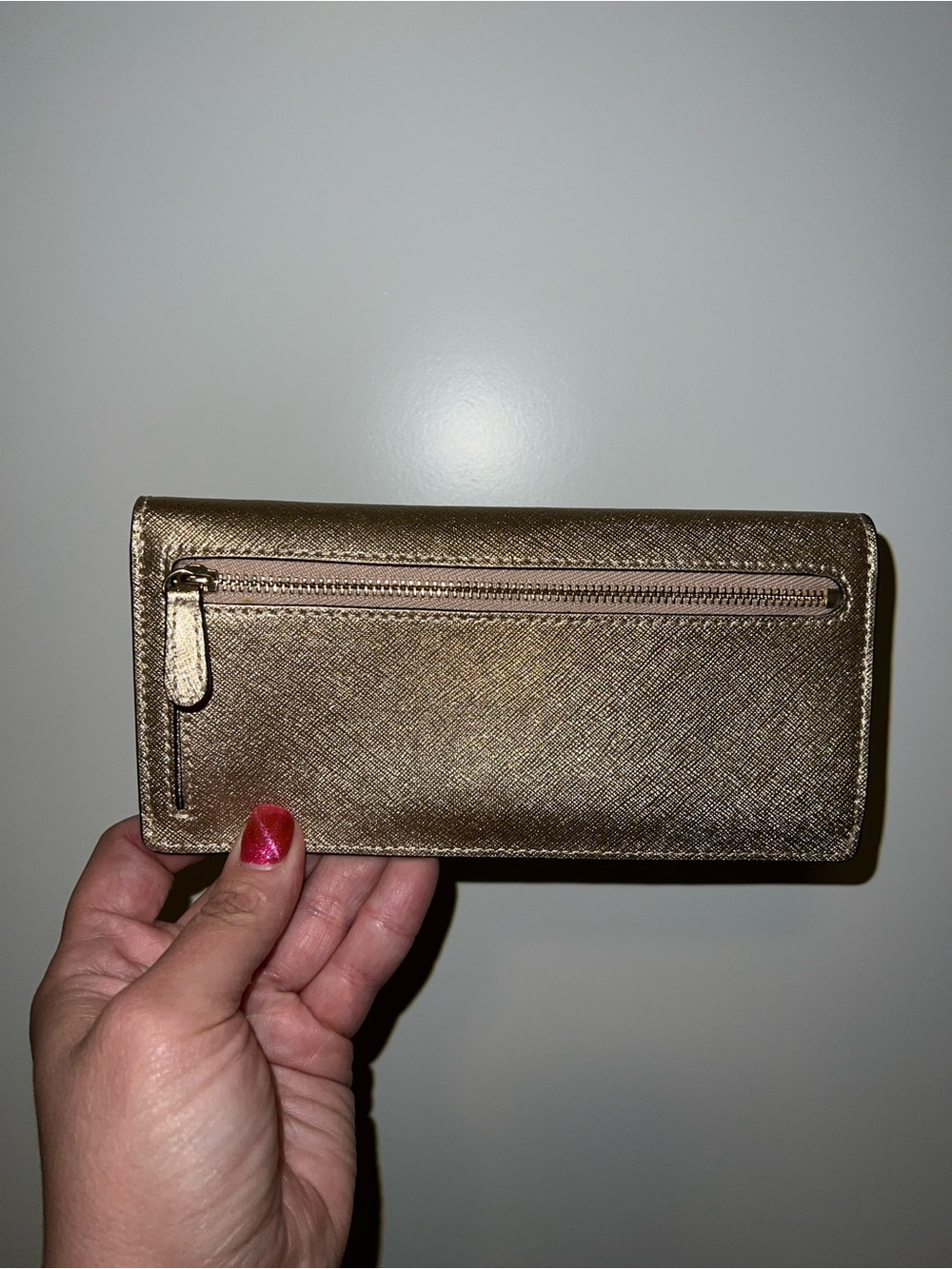 Michael Kors Metallic Gold Saffiano Leather Continental Wallet - Like New Cond - Picture 5 of 7